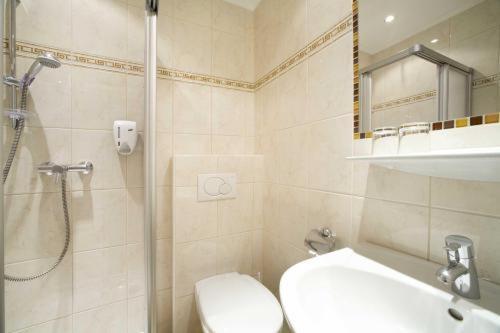 Hotel Taxacher Kirchberg in Tirol Phòng bức ảnh